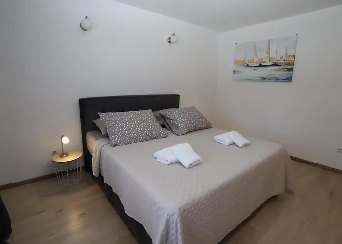 B&k Apartment