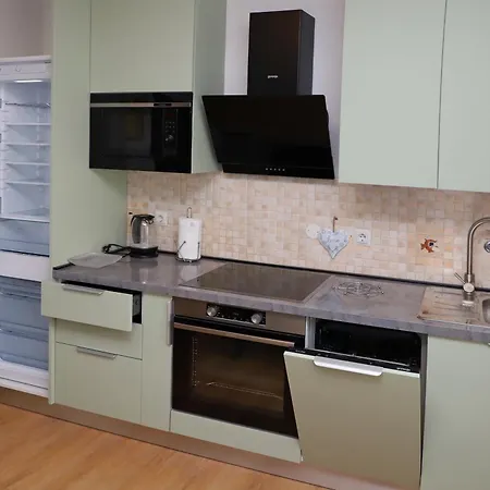 Apartment B&k